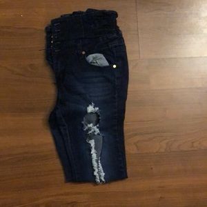 Super cute thick denim jeans!